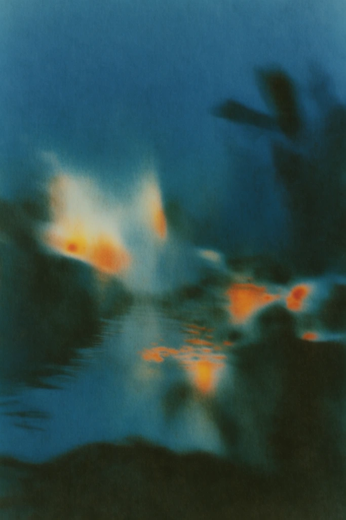 Ethereal Nocturnal Blur style AI image example 2
