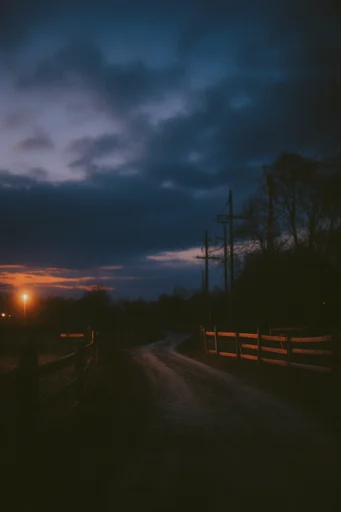 Cinematic Twilight Noir style AI image example 2