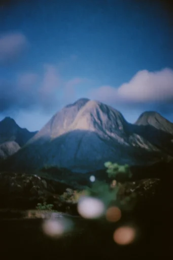 Cinematic Twilight Nostalgia style reference image — cinematic twilight