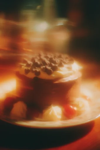 Kinetic Amber Nocturne style reference image — ethereal light leaks