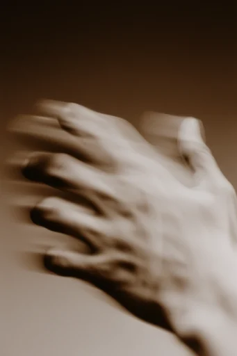 Ethereal Motion Portraits style reference image — spectral photography