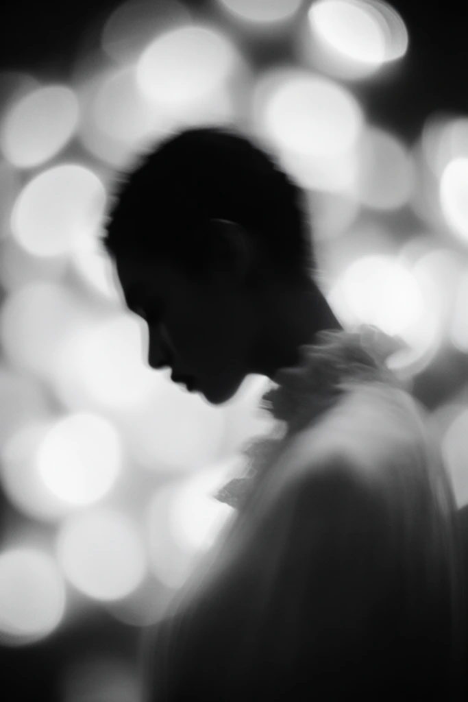 Ethereal Noir Abstraction style AI image example 1