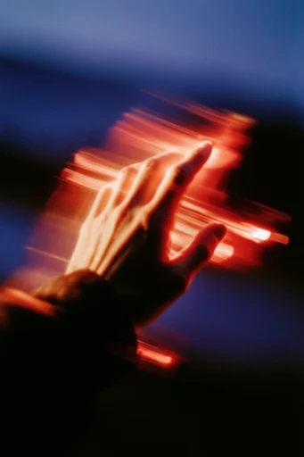 Kinetic Thermal Luminescence style reference image — thermal imaging glow