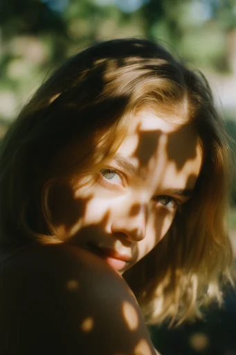 Amber Chiaroscuro Komorebi style AI image example 2