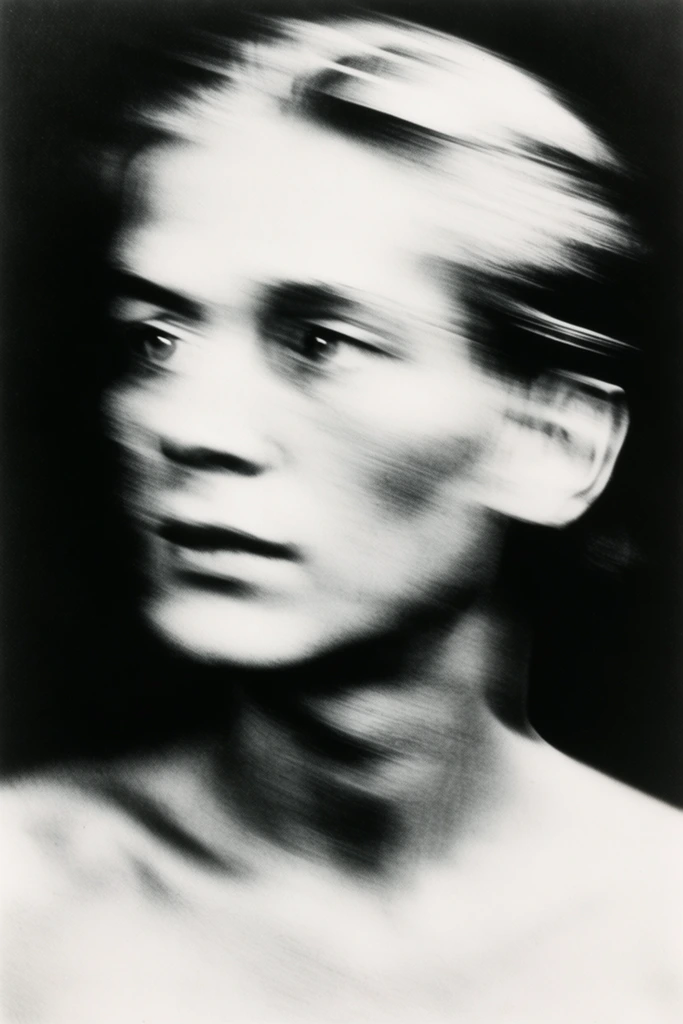 Ethereal Motion Noir style AI image example 1