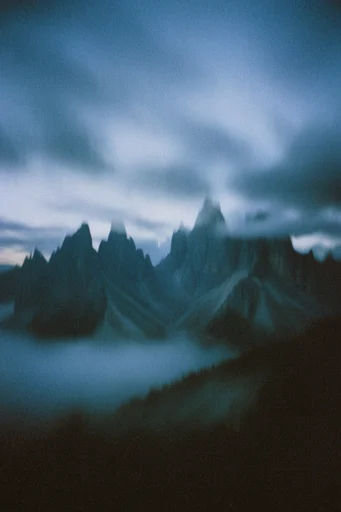 Ethereal Nocturnal Blur style reference image — motion blur