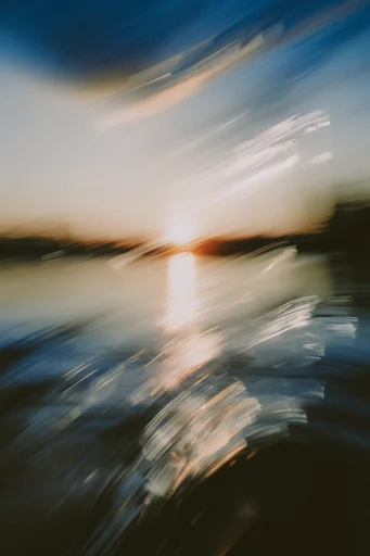 Dynamic Kinetic Velocity style reference image — kinetic motion blur