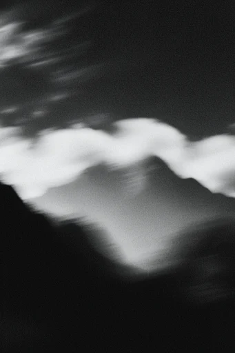 Ethereal Analog Dread style reference image — motion blur