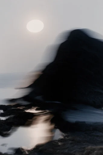 Kinetic Spectral Minimalism style AI image example 2