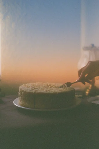 Atmospheric Analog Nostalgia style reference image — nostalgic atmosphere