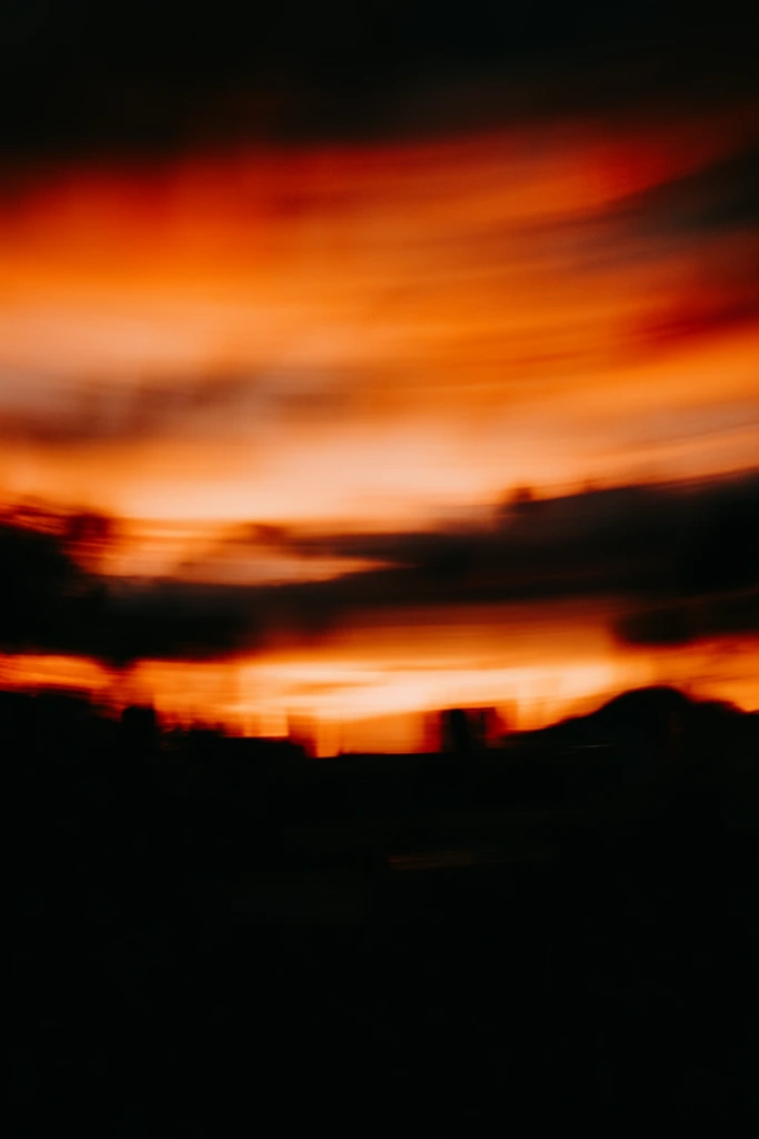 Ethereal Kinetic Nocturne style AI image example 2