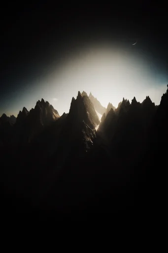 Luminous Chiaroscuro Noir style reference image — chiaroscuro