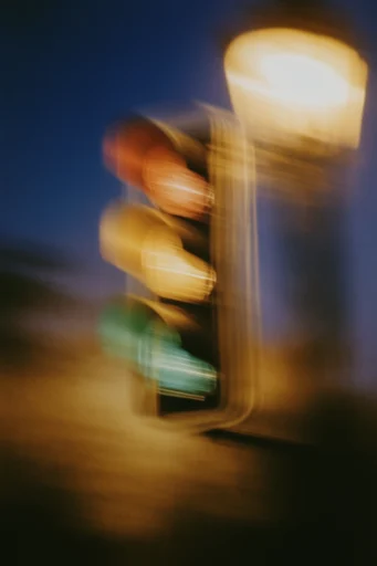 Spectral Kinetic Motion style reference image — kinetic light trails