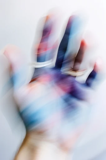 Dynamic Kinetic Abstraction style reference image — high-speed photography
