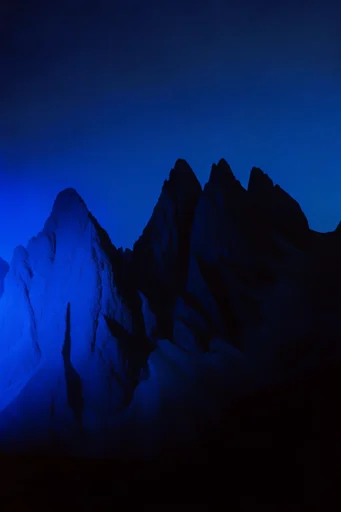 Cinematic Cobalt Noir style reference image — dual-tone neon accent