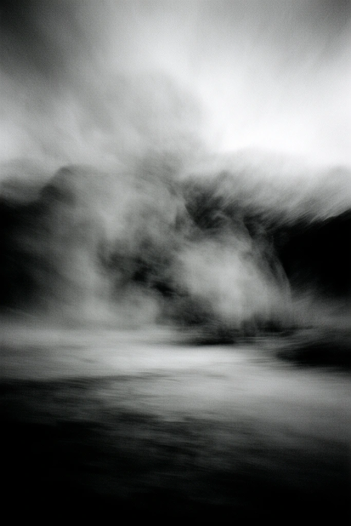 Ethereal Motion Noir style AI image example 2